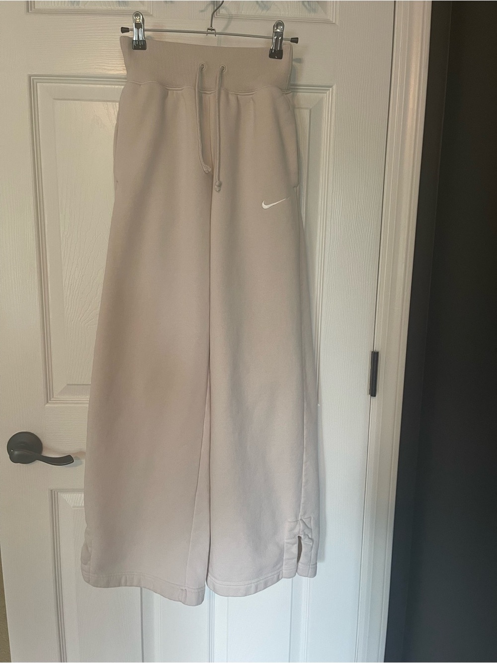 Nike Women's Cream Wide-Leg Sweatpants  with Drawstring